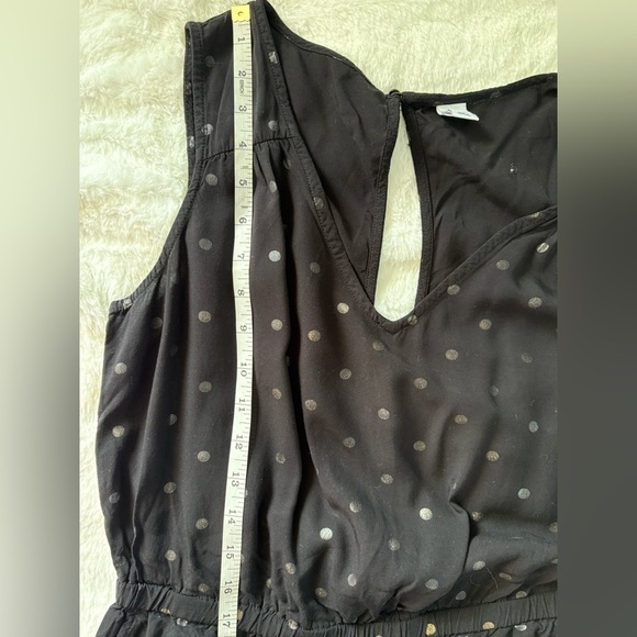 Old Navy  Polka Dot Sleeveless V Neck Romper Jumpsuit, Size: Large - Picture 8 of 15